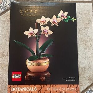 LEGO Botanicals Mini Orchid 🌺 never opened!